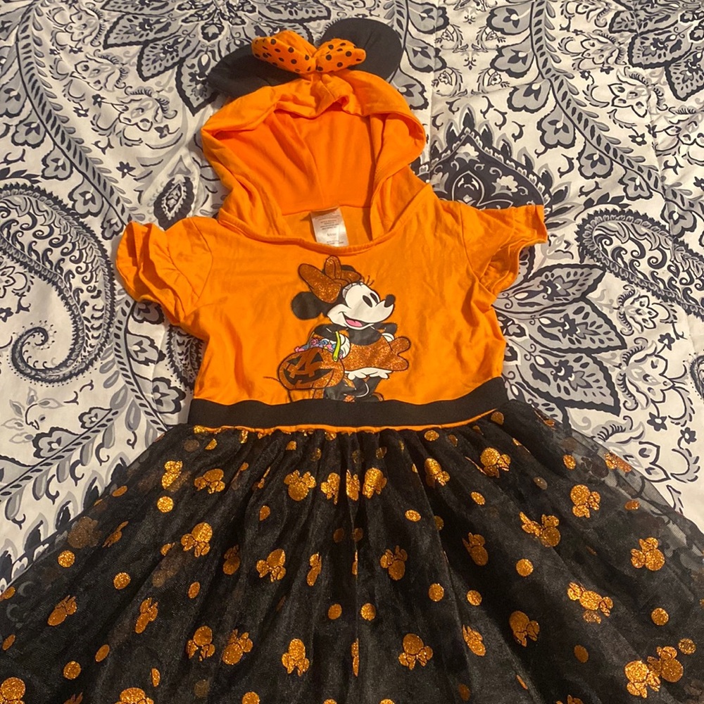 Minnie Halloween dress size 6